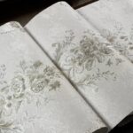 کاغذ دیواری طرح گلدار کد ۷۰۵۳ - تصویر 4