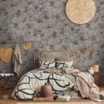 کاغذ دیواری طرح پتینه خاکستری کد ۱۰۱۸۵ - تصویر 4