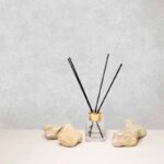 کاغذ دیواری طرح پتینه نقره‌ای کد ۱۰۱۹۰