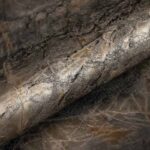 کاغذ دیواری طرح رگه‌ دار خاکستری طلایی کد ۱۱۰۰۲ - تصویر 2