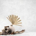 کاغذ دیواری طرح پتینه سفید