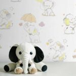 کاغذدیواری کودک طرح فیل های کوچک | سفید لیمویی کد 12009